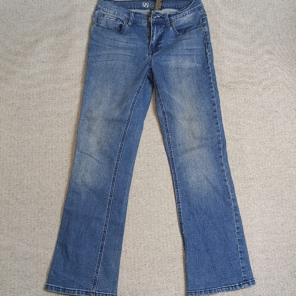 DG2 Diane Gilman Bootcut Jeans Womens 6P Blue Excellent Stretch Medium Wash